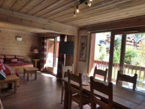 Résidence Les Brimbelles - Appartement 3 pièces pour 6 personnes situé dans le centre de Méribel proche des commerces et des pistes de ski MAE-2041